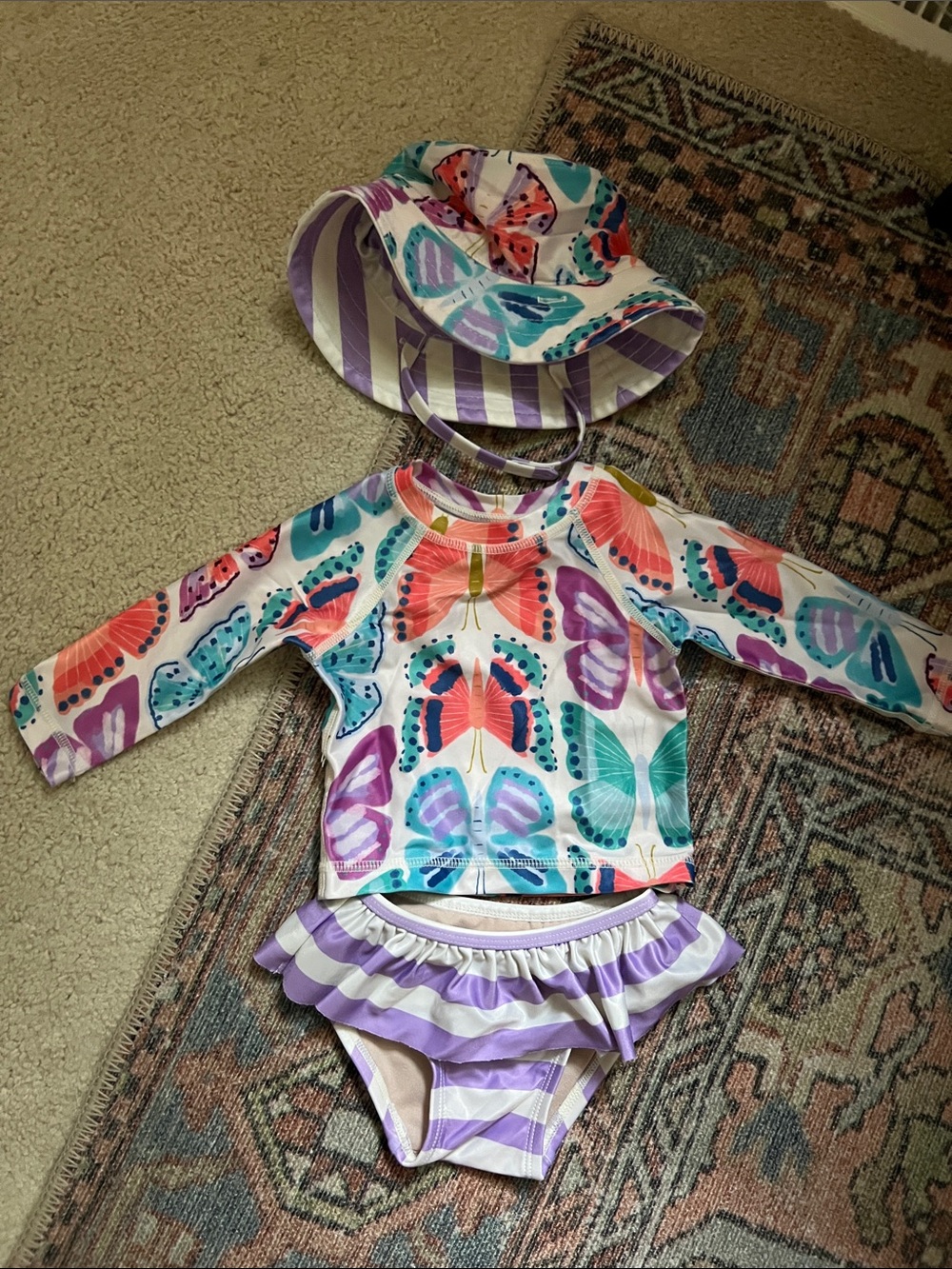 Tea 3-6 Month Long-Sleeve Butterfly Rash Guard Swim Set with Reversible Hat